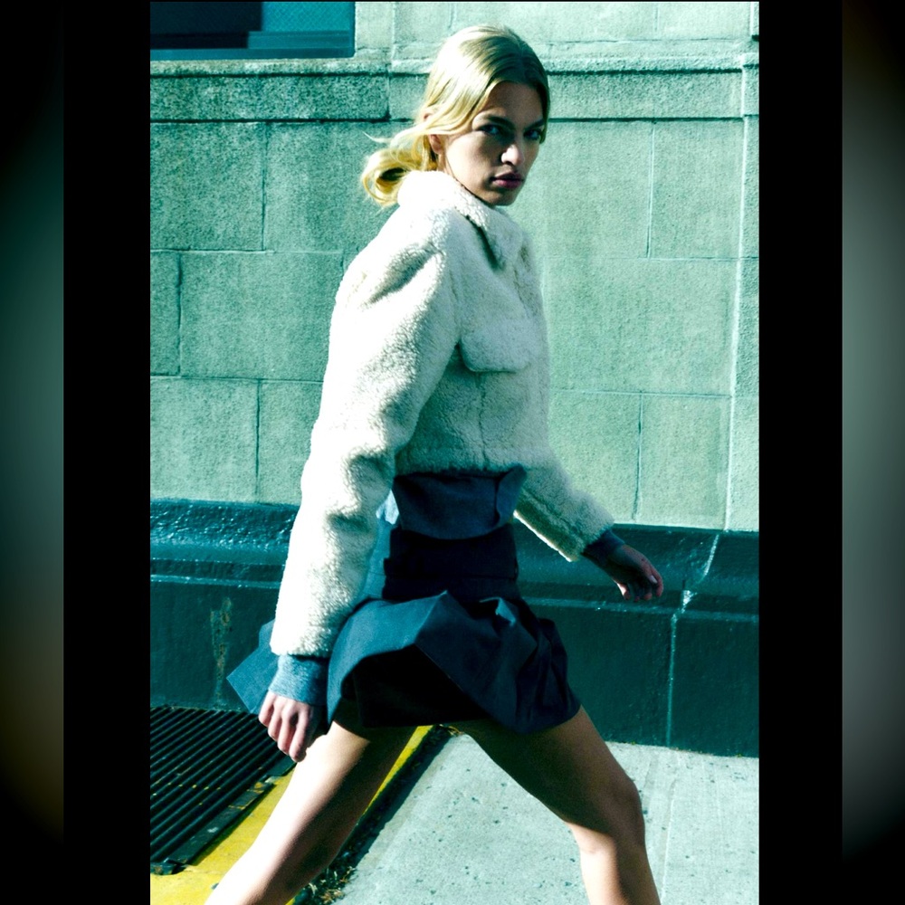 CROPPED FAUX SHEARLING JACKET